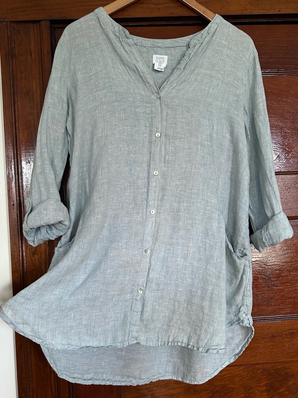 Sigrid Olsen Linen Roll Tab Sleeve V-Neck Button Down Tunic Shirt Top Sz Medium - Picture 3 of 10